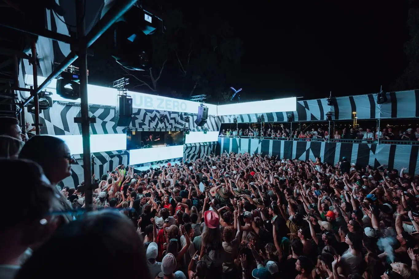 Embrace Festival photo 10